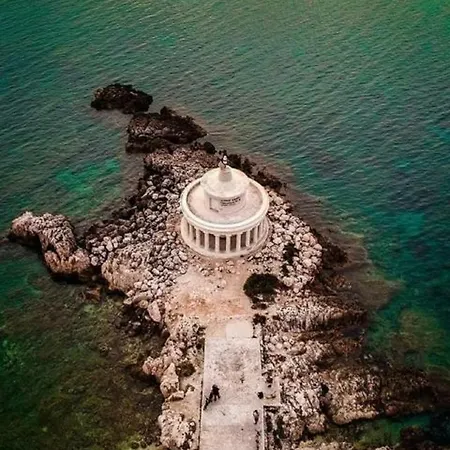 Dionysus Вилла Аргостолион